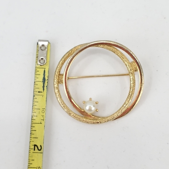 Vintage Unsigned Brooch Pin Double Hoop Faux Pearl - Picture 6 of 8